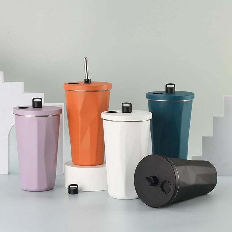 A cup with geometric design (multicolored) 600 ml