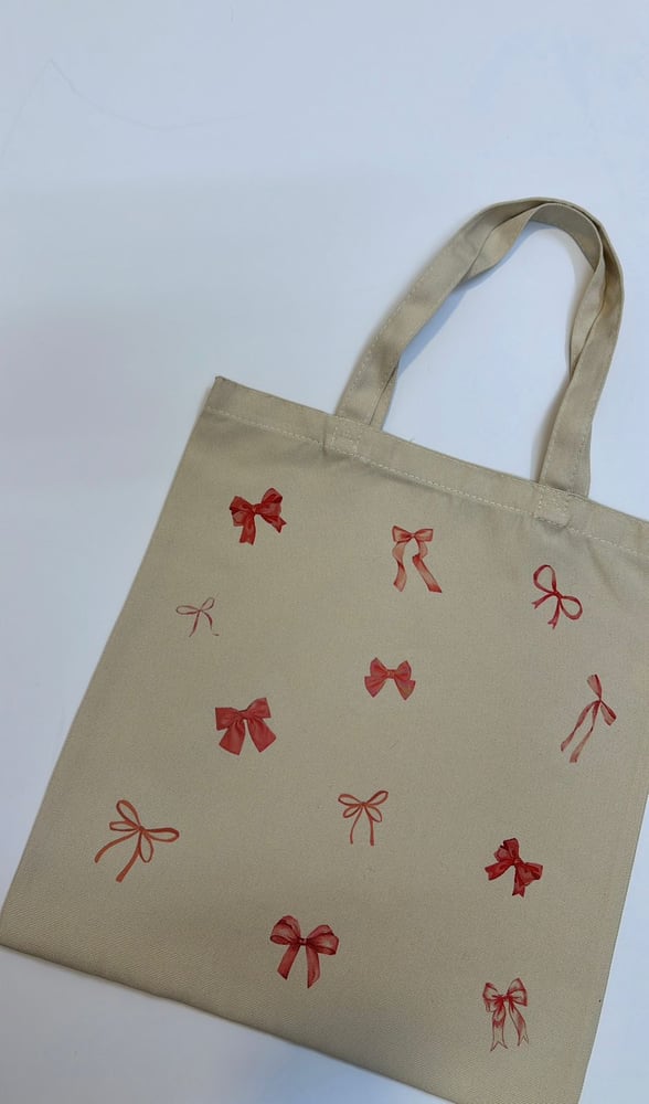 Large-sized strawberry bag
