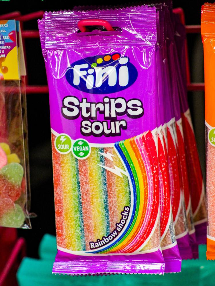 Rainbow sour candy strips - روشن سويت