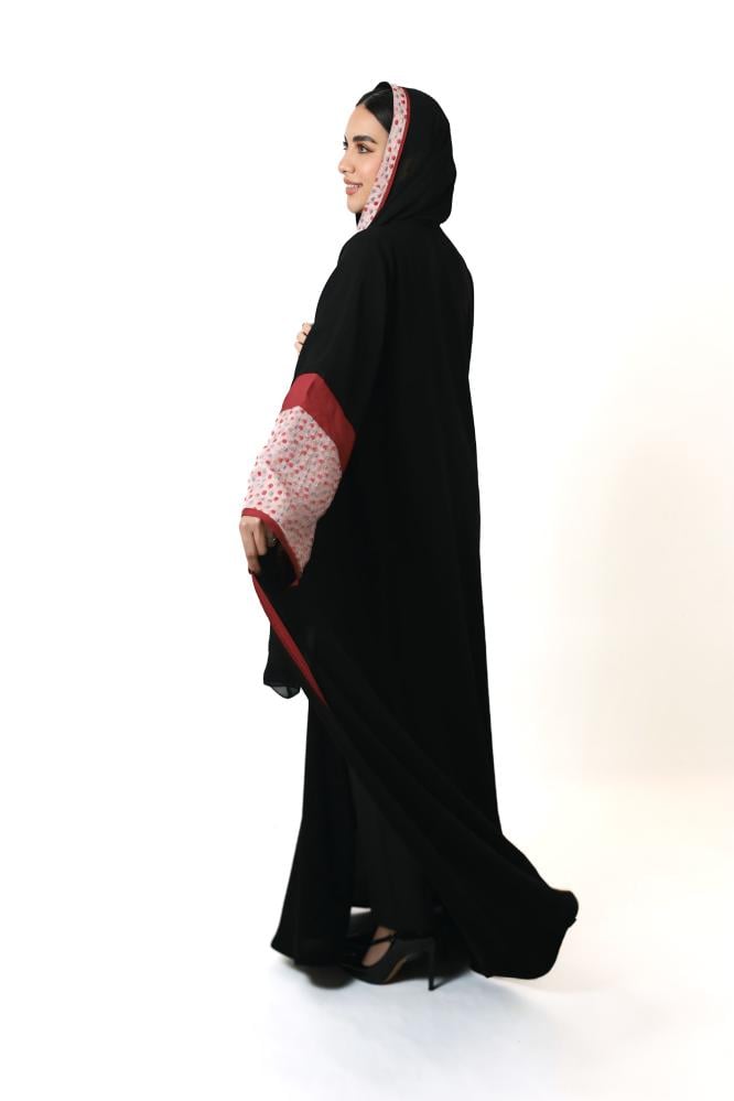 عباية الـيـاقــوت