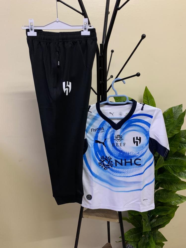 طقم الهلال 2027