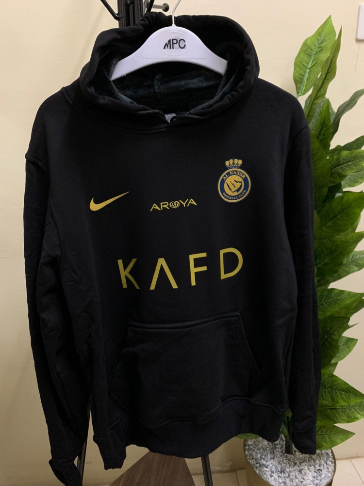 بلوفر النصر الاسود