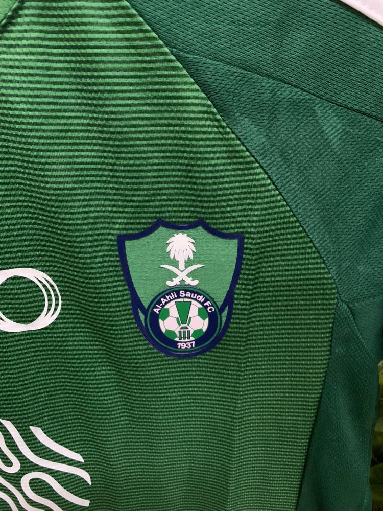طقم الاهلي الاخضر 2025