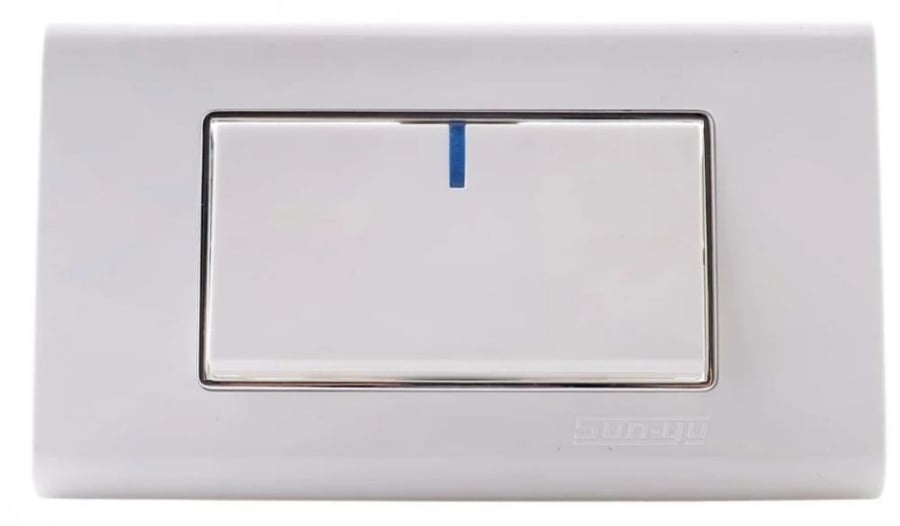 مفتاح مفرد سانيو  2x4 ابيض # 084