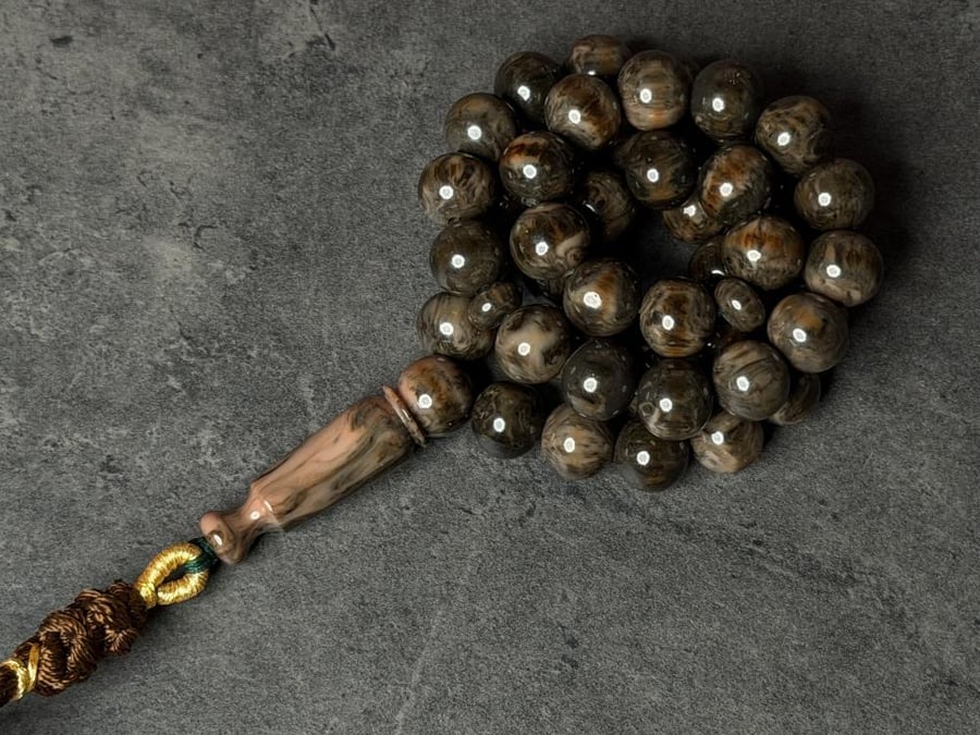 مسباح فاتوران بني منقّط – كركوشة