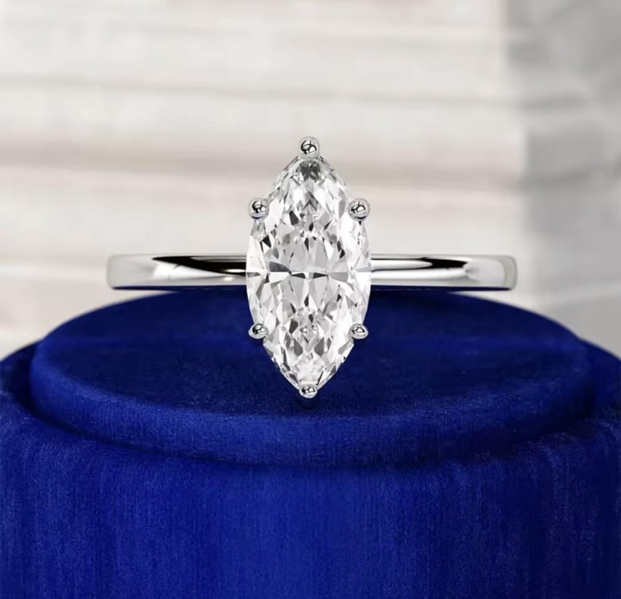 Marquis cut ring