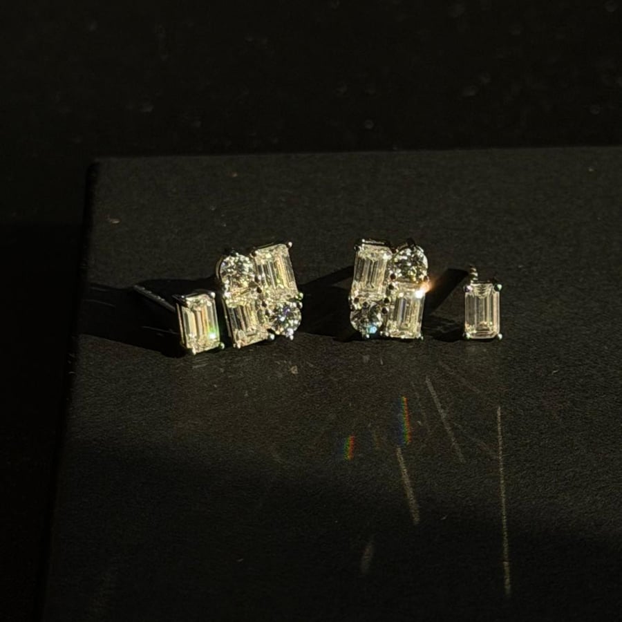 The Emerald Earrings