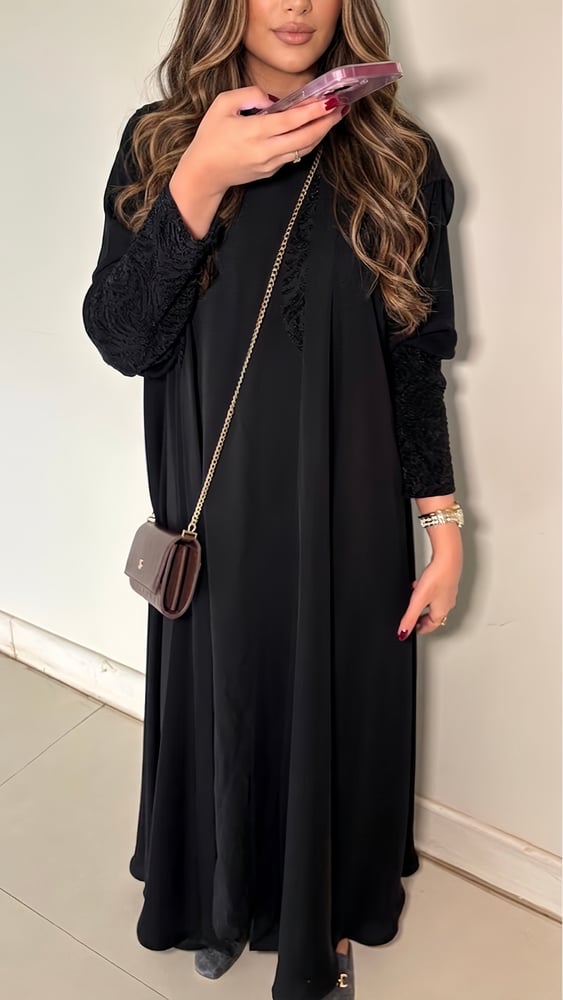 عباية مزنـة