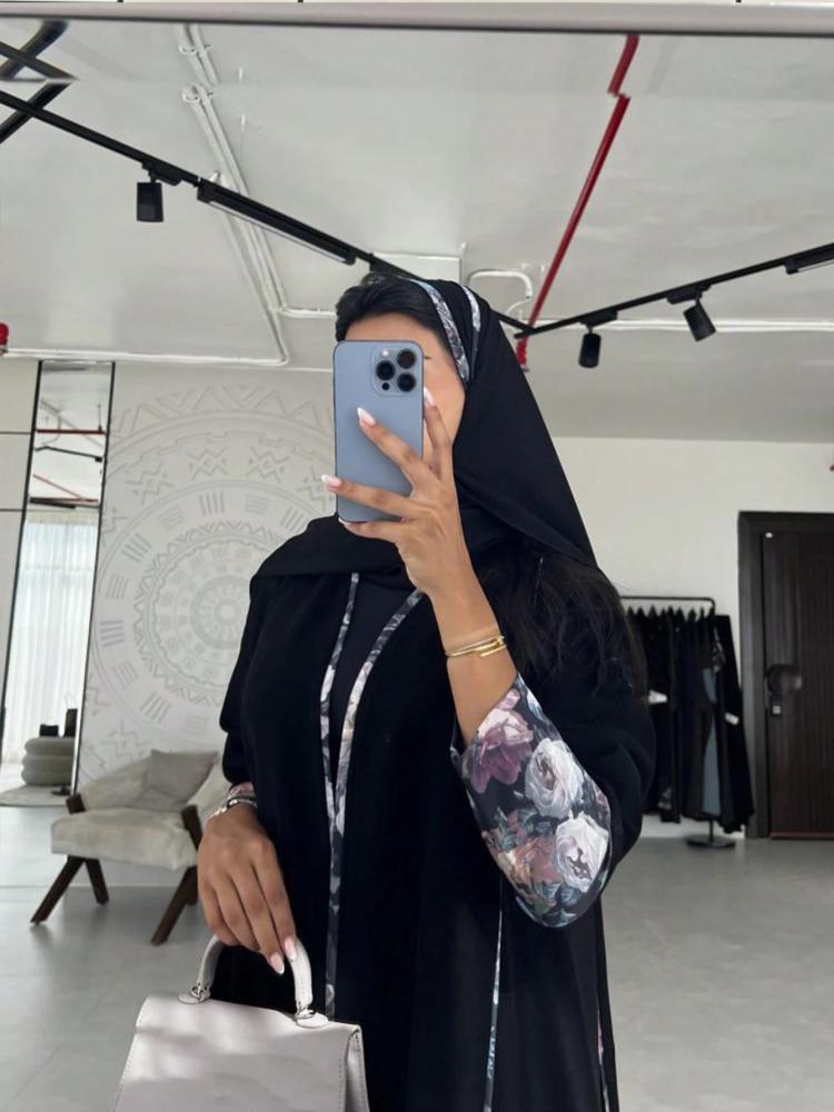 عبايات خليجية اماراتية