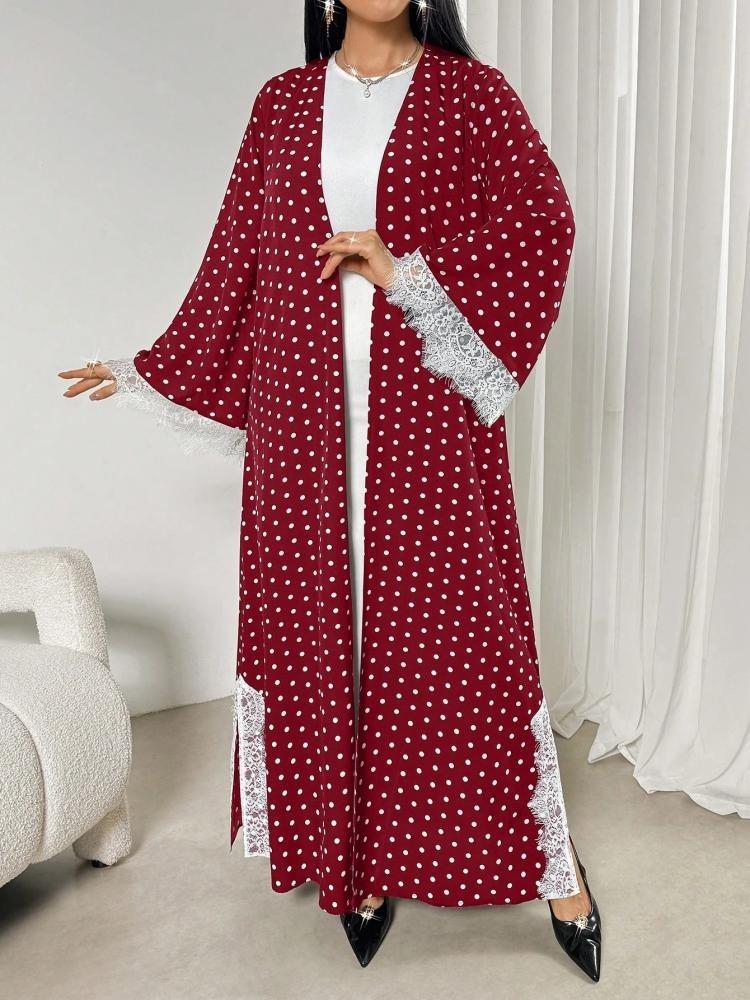 عباية نسائية سوداء بنقاط ودانتيل مع وشاح بتصميم فاخر