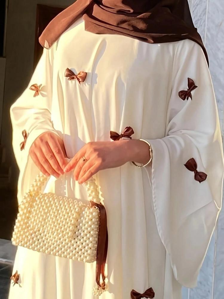 عباية فضفاضة