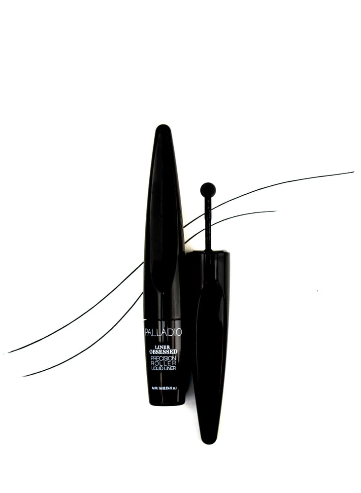 بلاديو اي لاينر سائل اسطواني - black