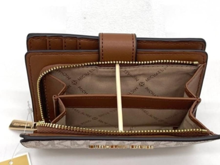 محفظة مايكل كورس Michael Kors CornerZip Medium Bifold wallet