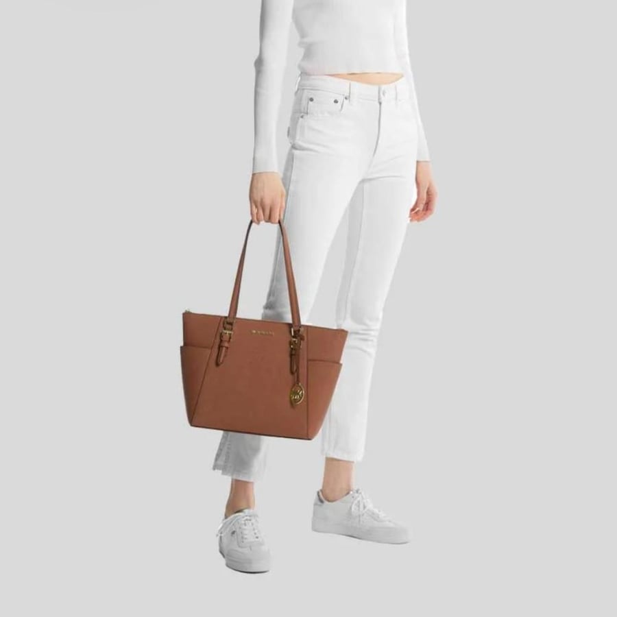 شنطة مايكل كورس Michael Kors Charlotte Tote