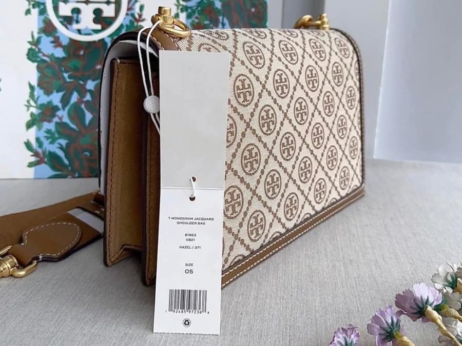 شنطة توري بيرش Tory Burch T Monogram Jacquard Shoulder Bag with TB Dustbag