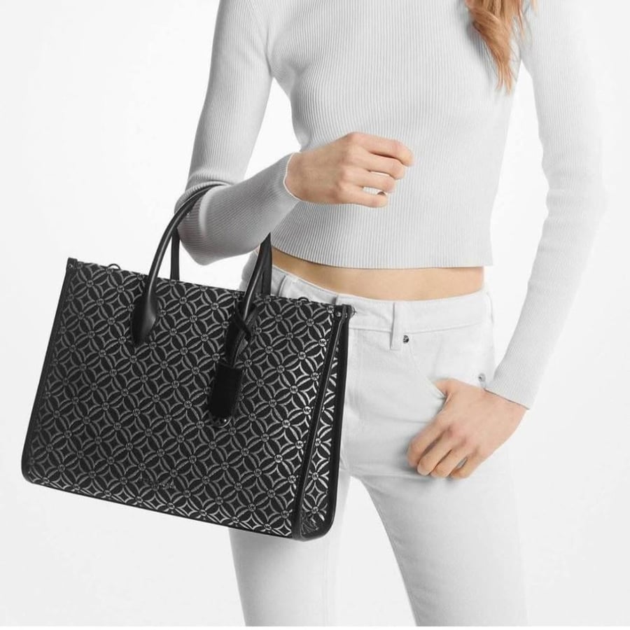 شنطة مايكل كورس Michael Kors Mirella Medium Metallic Logo Tote