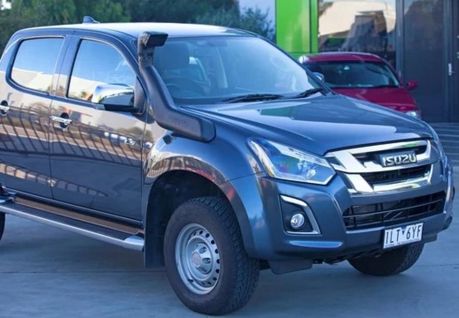سنوركل سيارة إيسوزو D-MAX 2017 - آيرون مان 4X4