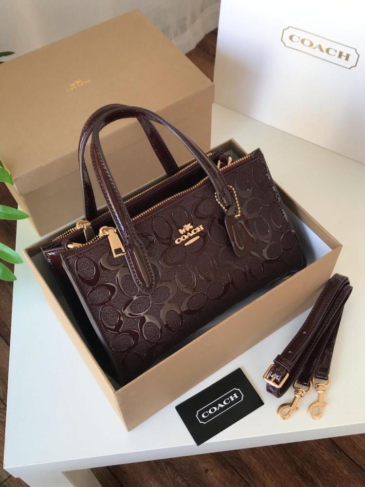 شنطة كوتش