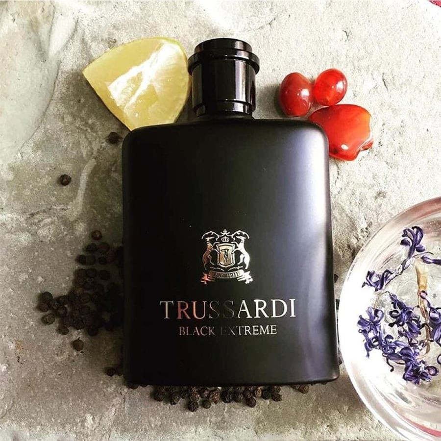 عطر تروساردي اومو الاسود او دو تواليت 100مل