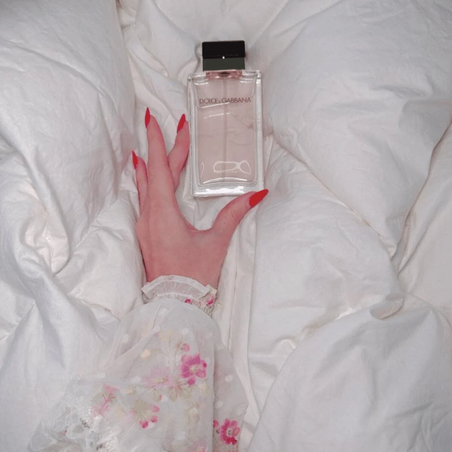 عطر دولتشي غابانا بور فيم او دو بارفيوم 100 مل