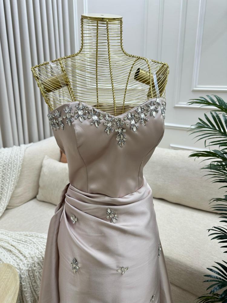 Elegant beige embroidered evening dress