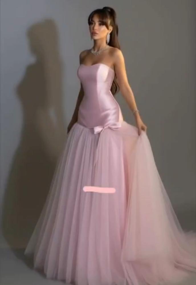 Sahza dress elegant pink