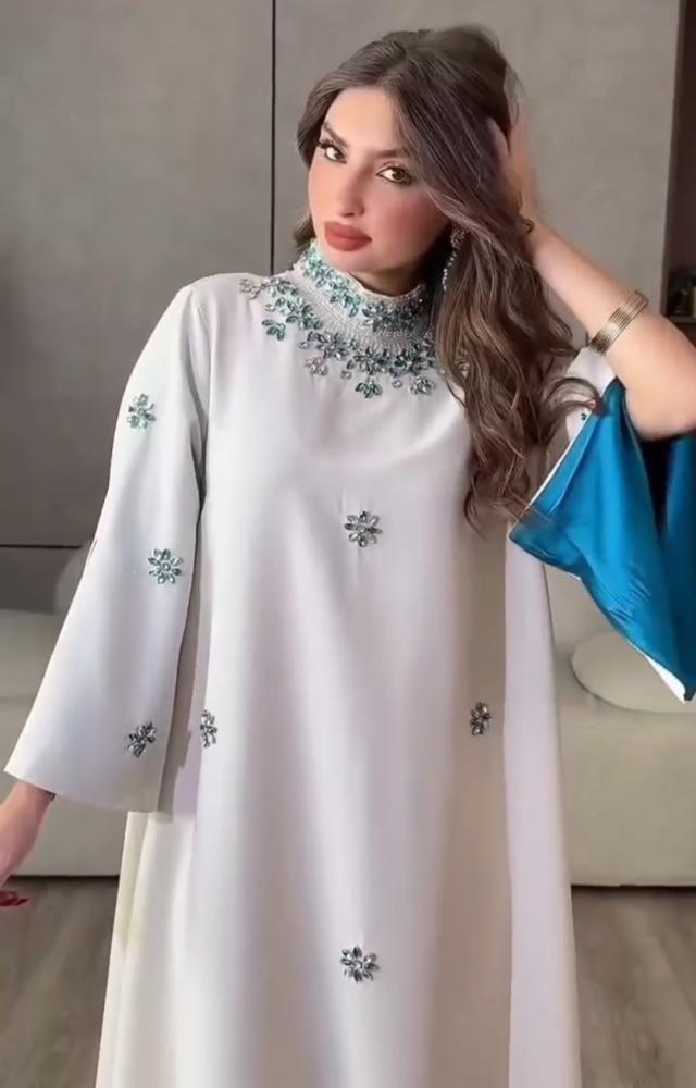 فستان سهره مطرز انيق ابيض