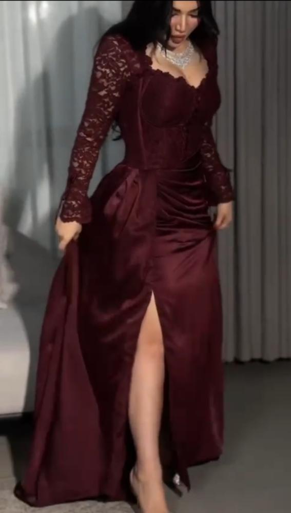 فستان سهره ناعم انيق عودي