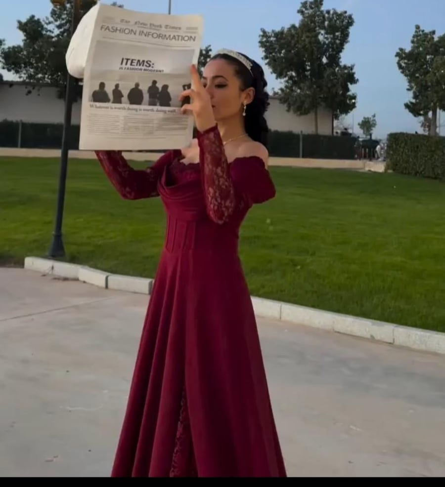 فستان سهره ناعمه انيق احمر