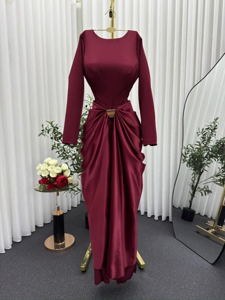 Soft elegant dress with brown tortoiseshell