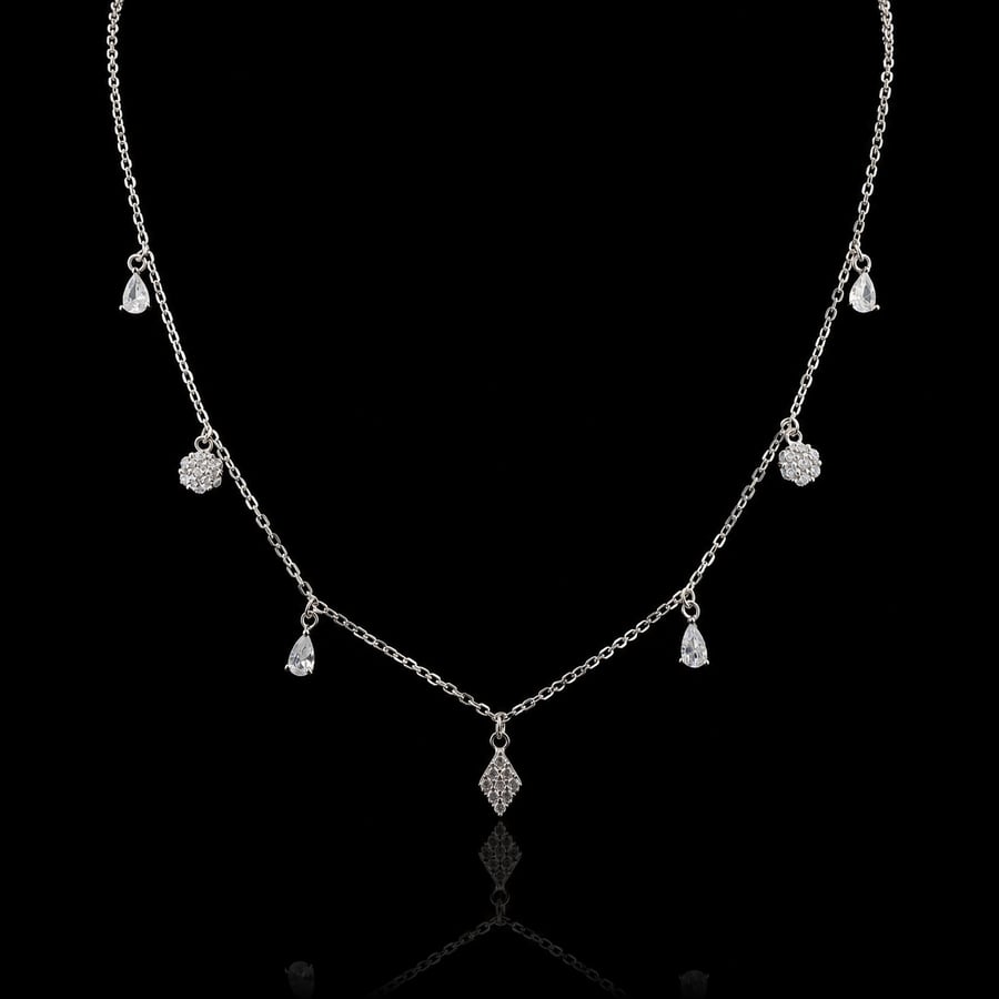 عقد فضة نسائي عيار 925 بتصميم راقي لحضور بسيط