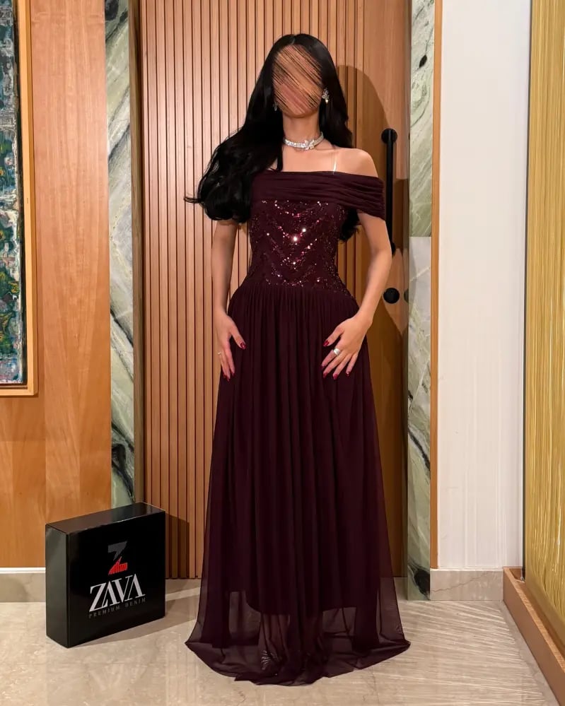 فستان سهرة عنابي شيفون ناعم