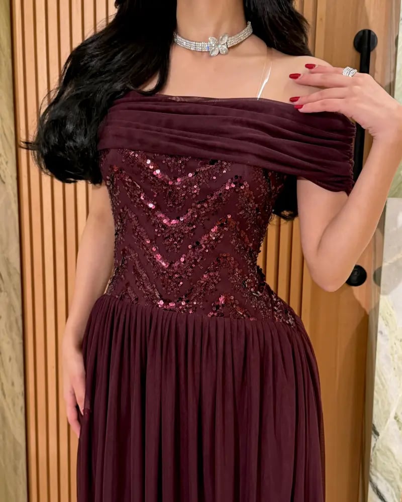 فستان سهرة عنابي شيفون ناعم