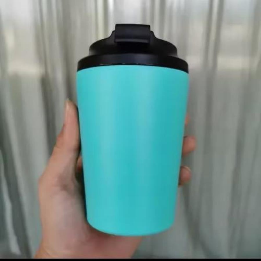 كوب خاص بشعارات
