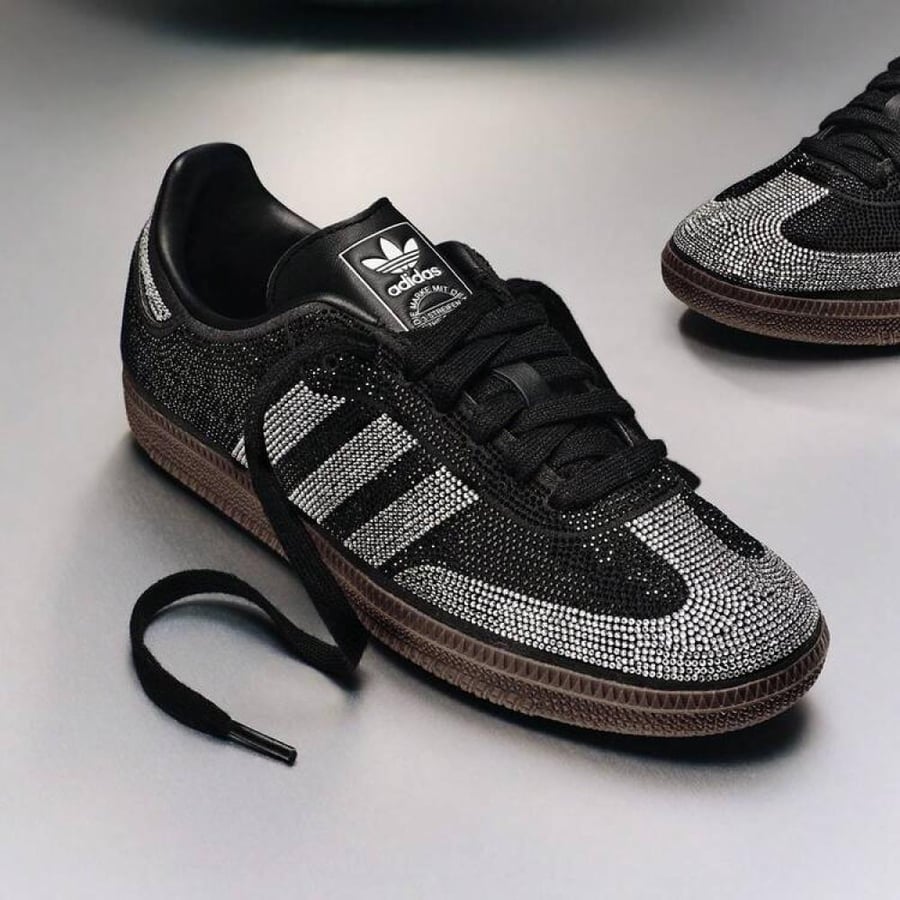 شوز Adidas Samba OG Rhinestone الأسود المزين  بالكريستال موديل 19052)