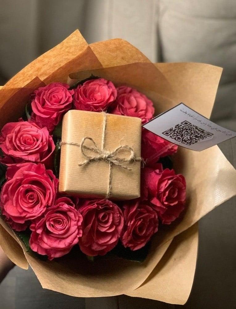 تغليف هدايا باقه ورد