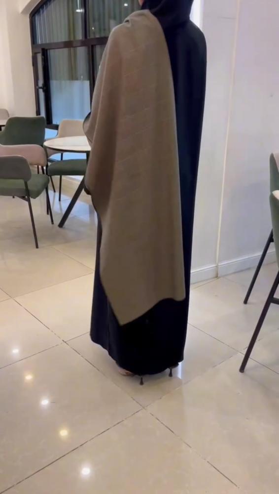 عبايه شتويه مميزه