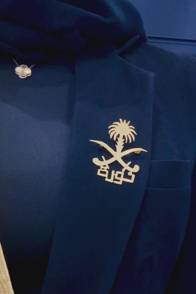 نخلة وسيفين... حكاية وطن