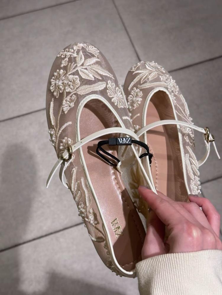 حذاء باليرينا ZARA