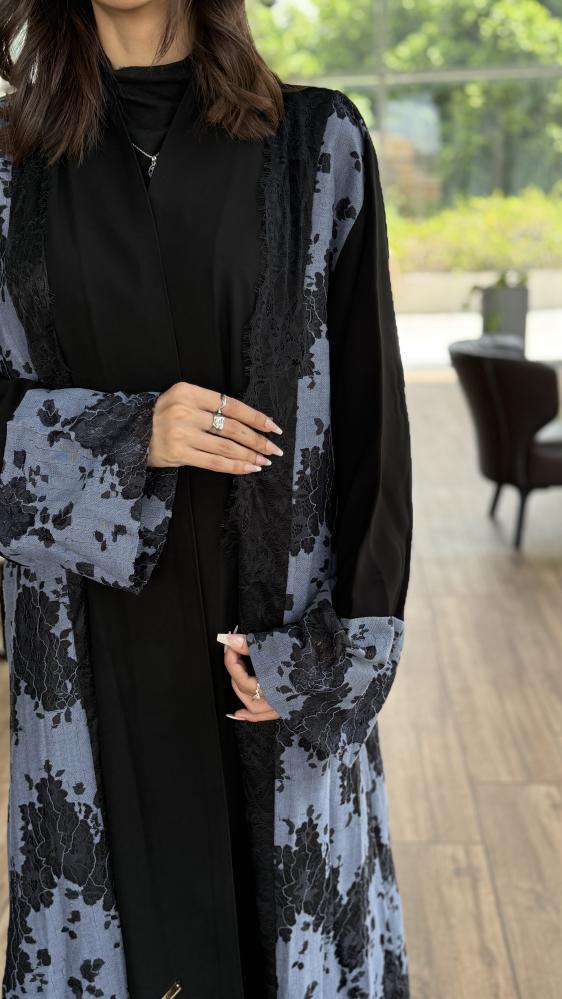 عباية نوره سماوي لف  مناسب لكل الفصول