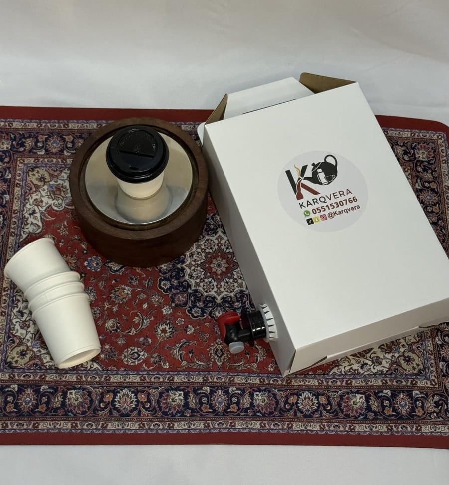 Saudi Arabian coffee thermos in cartoon
