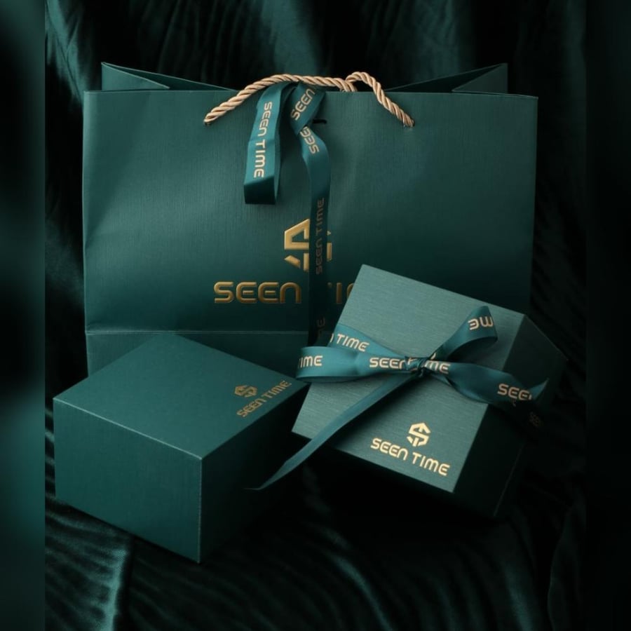 علبة ساعة مميزة مع كيس هدايا كرتوني