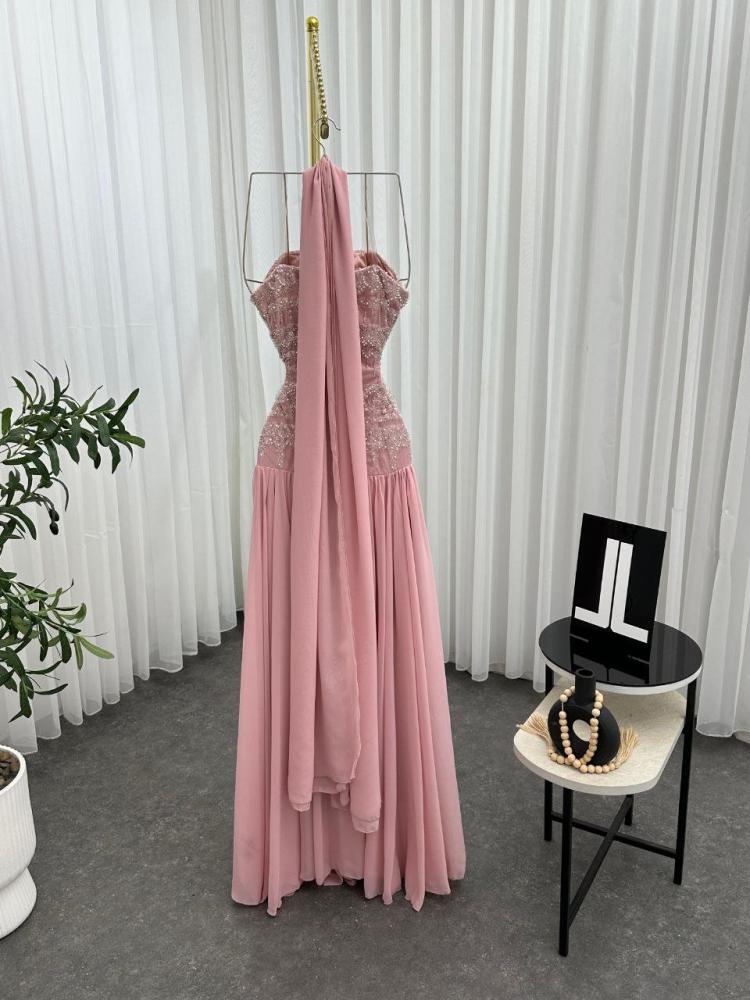 Queen dress