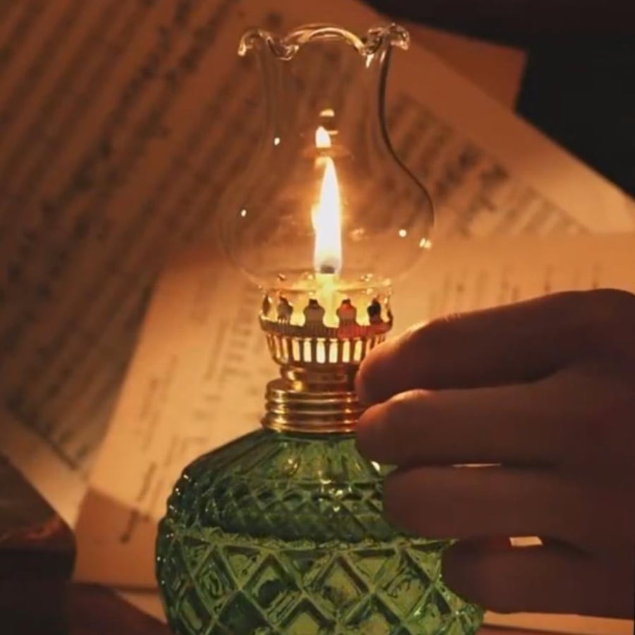 فانوس قديم زجاج قاز مدور زخرفه القاعده أخضر  مع زجاج شفاف