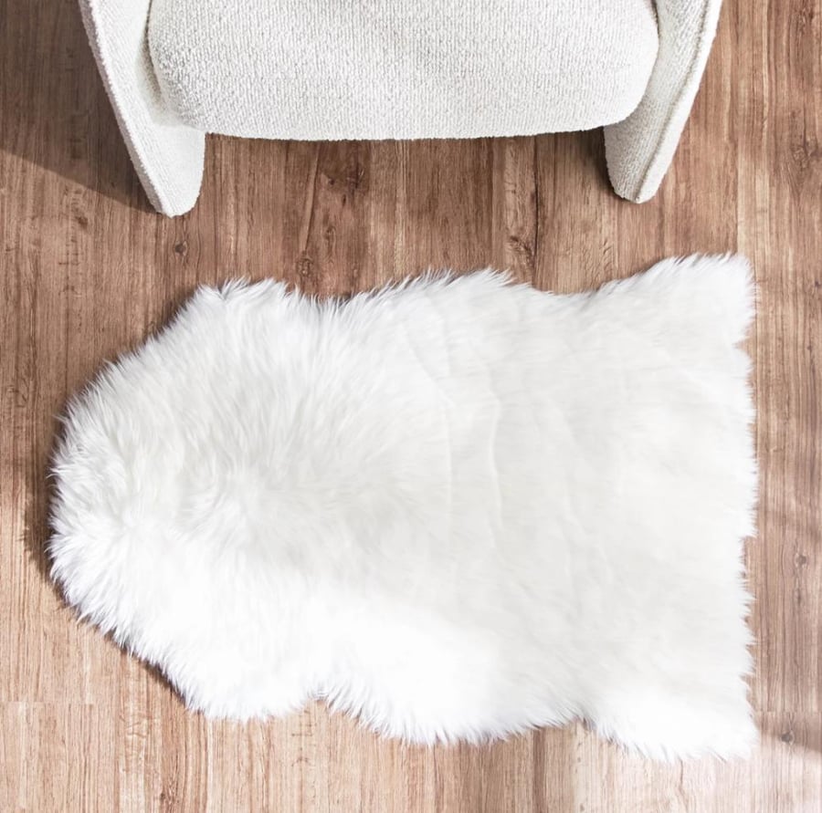 Carpet or sitting rug made of sheep wool - 60x90 cm (white)