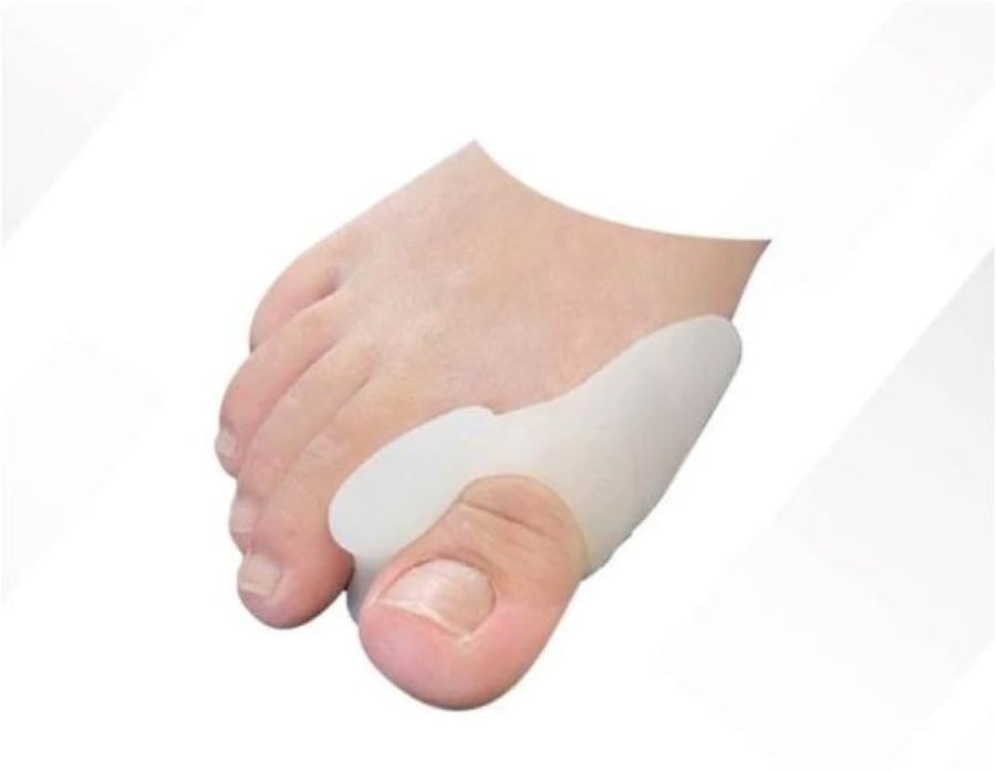Thumb guard with silicone separator