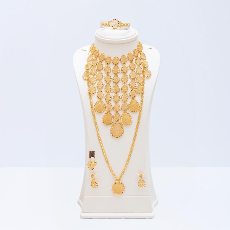 Kuwaiti royal gold set 21 karat