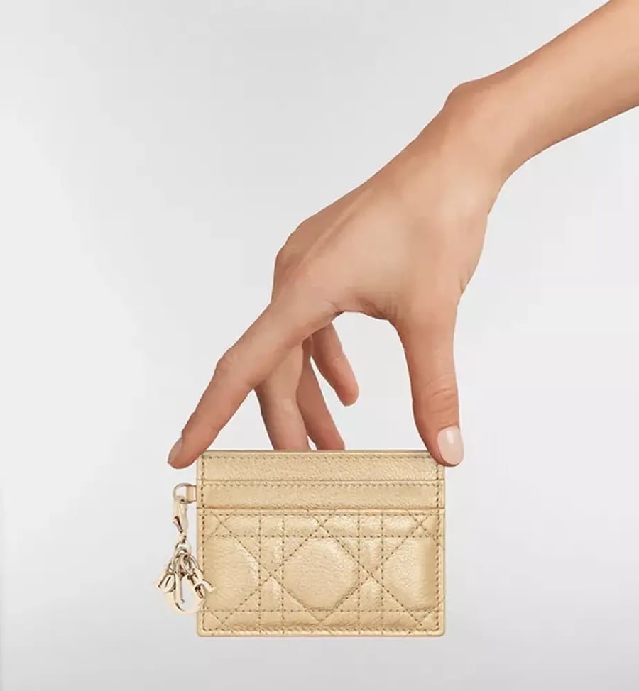 حاملة البطاقات Lady Dior Freesia