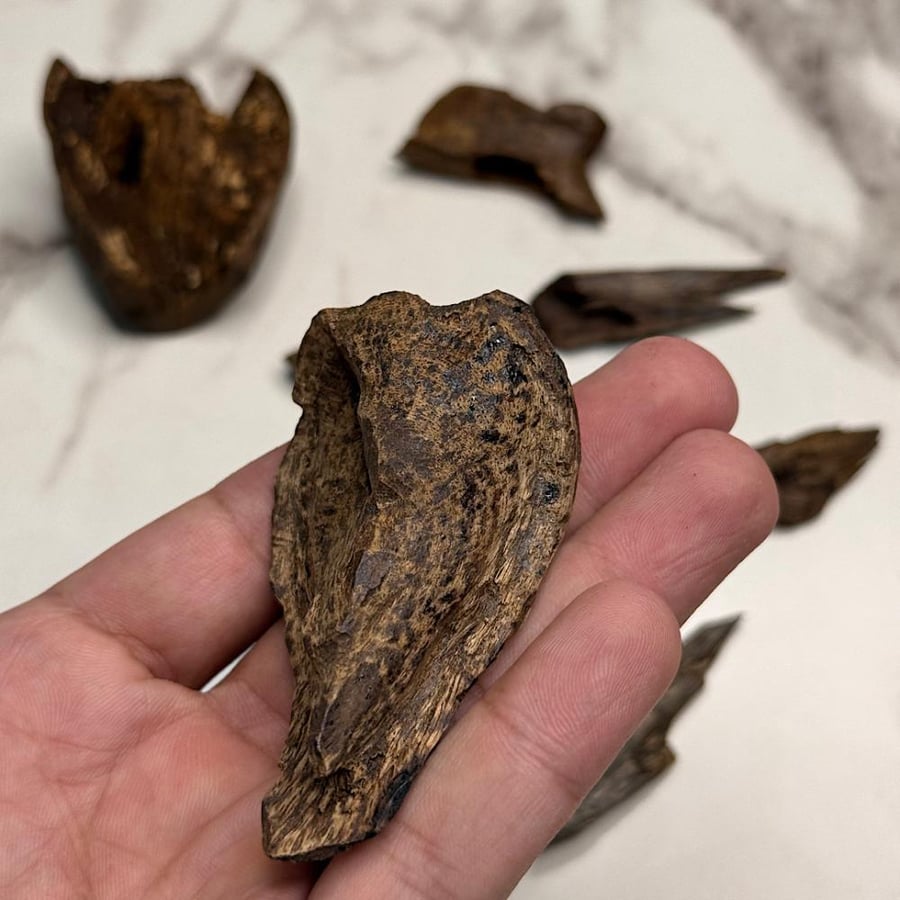 ألماسات من الكمبودي وماليزي 52g