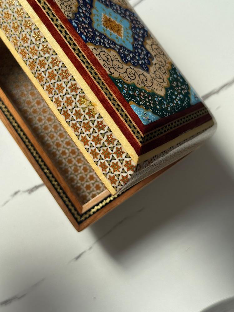 صندوق فل ختم نحاس وعاج